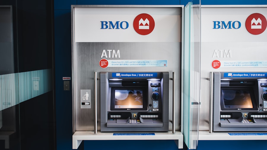 Photo difference between banks and non-bank financial institutions