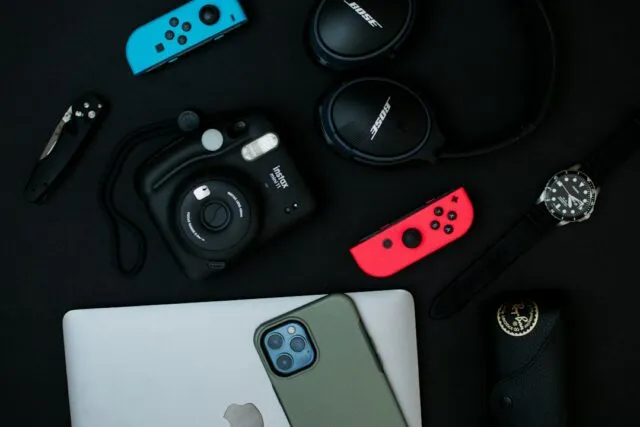 Photo latest technology gadgets 2024