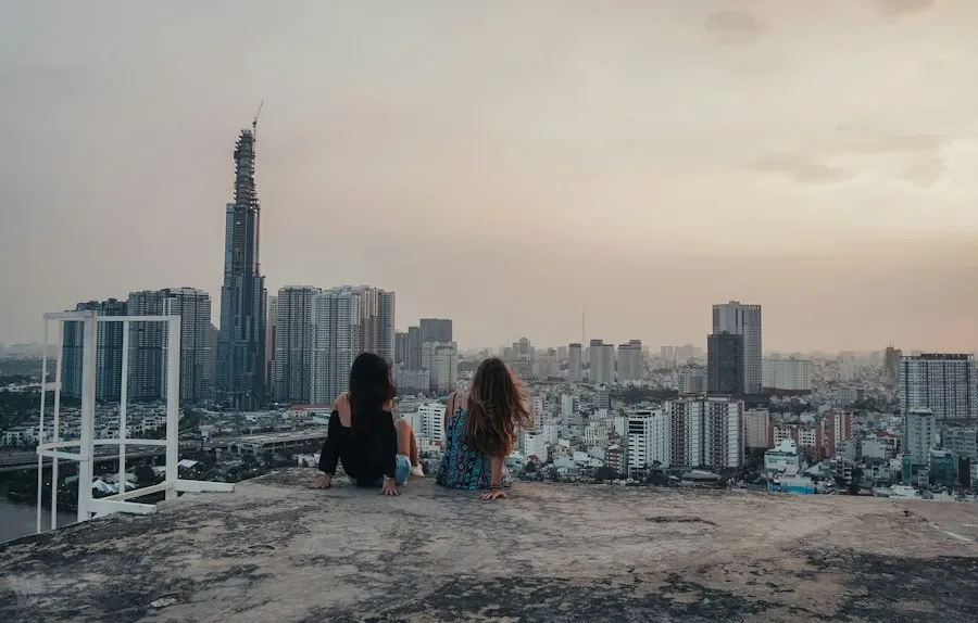 urban life lifestyle