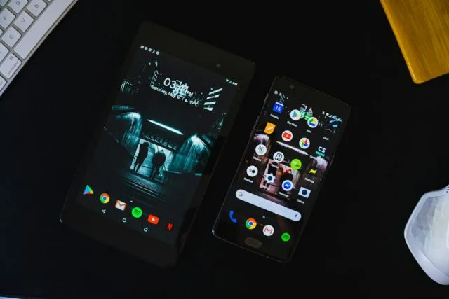 Photo smartphone data backup tutorial