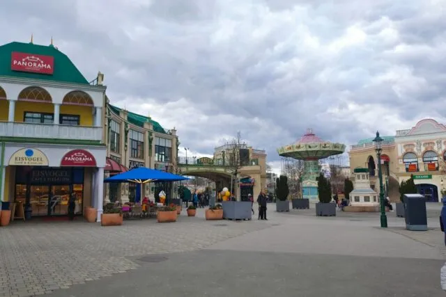 Photo best theme parks Europe summer vacation